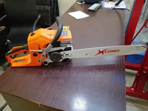 Chain Saw Machine