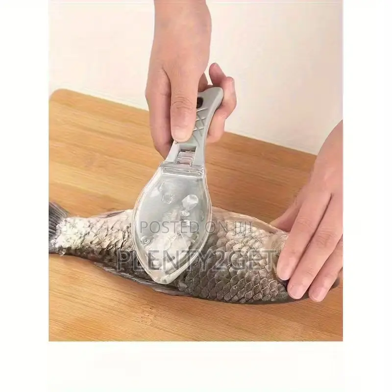 Fish Scale Scraper With Built-in Container – Clean, Fast Mess-Free