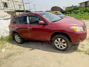 Toyota RAV4 1.8 2007 Red