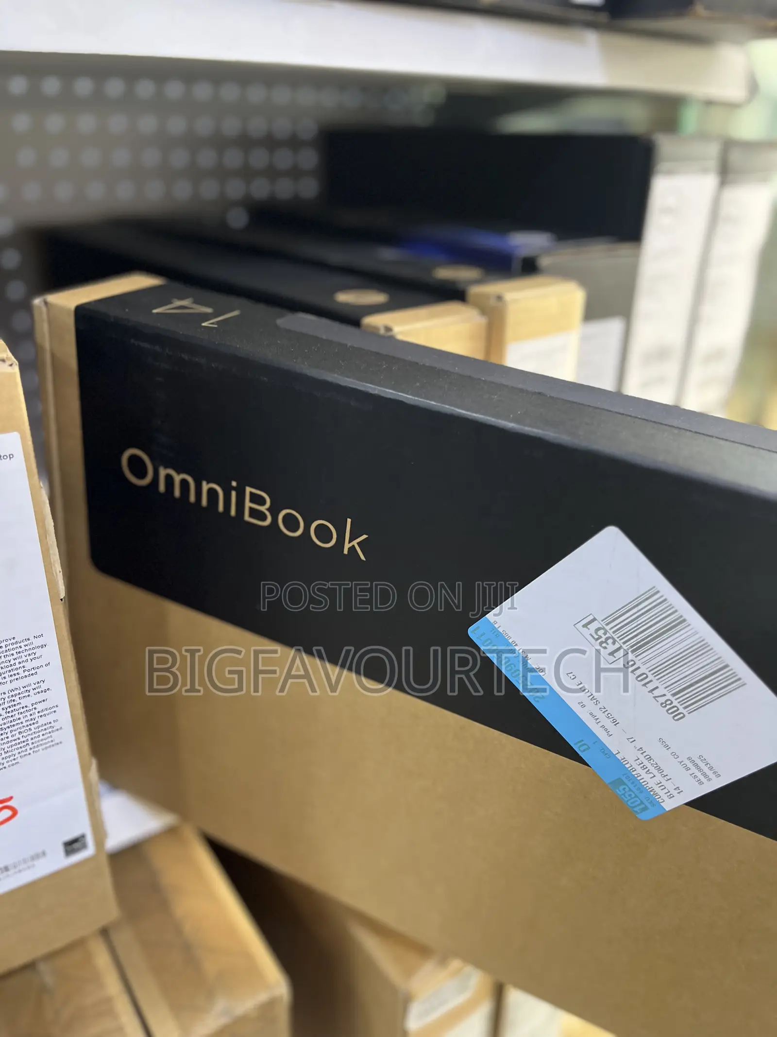 New Laptop HP OmniBook 5 14" 16GB Intel Core i7 SSD 512GB