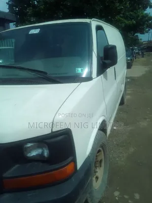 Chevrolet CEO 2006 White