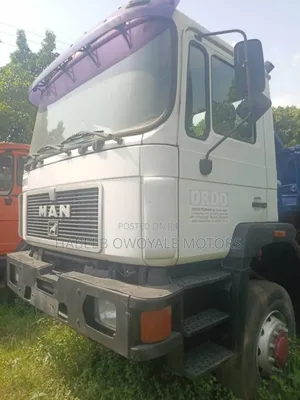 Man Diesel Tipper Truck With 6tyres