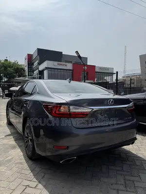 Lexus ES 2016 Gray