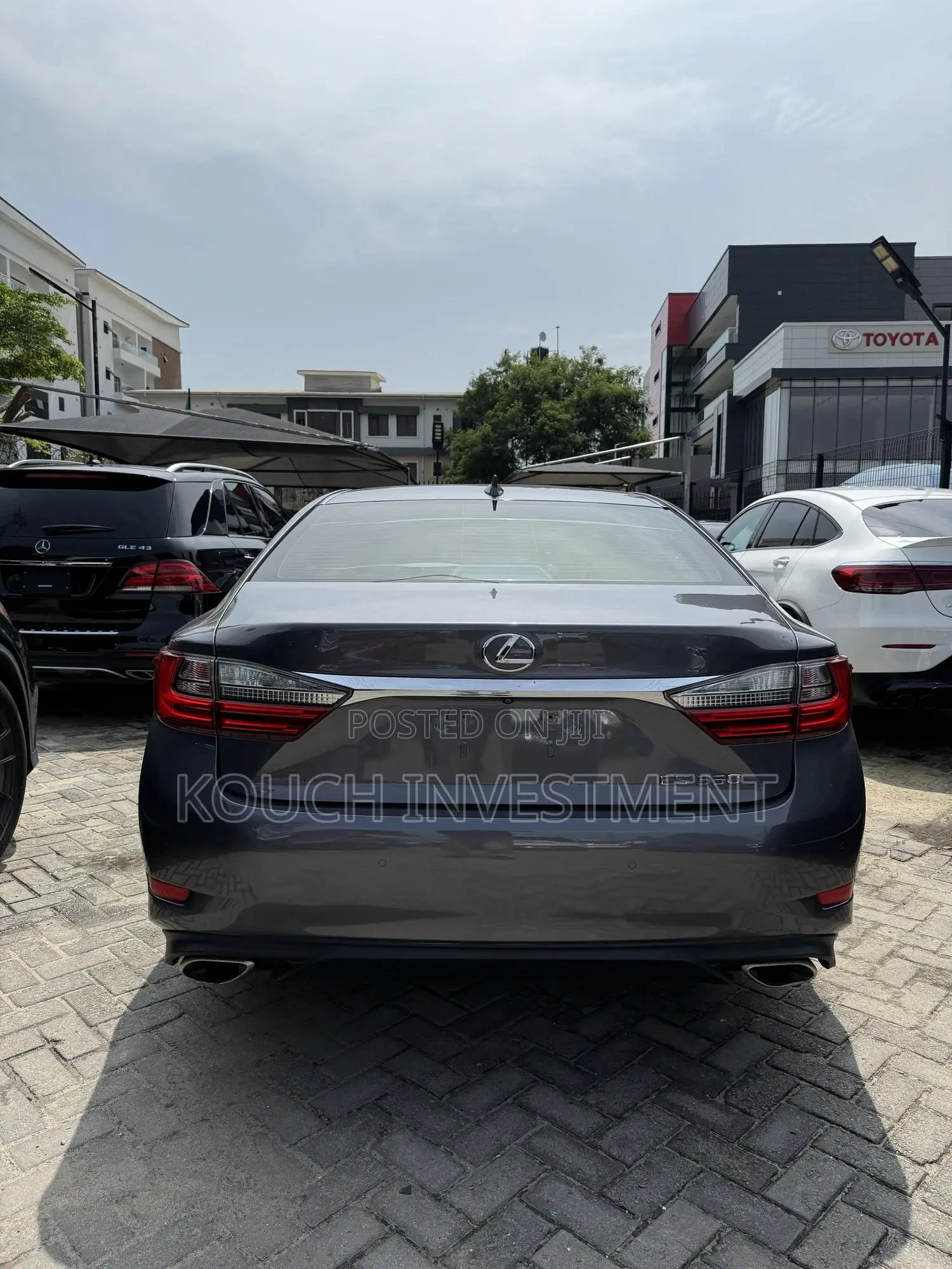 Lexus ES 2016 Gray