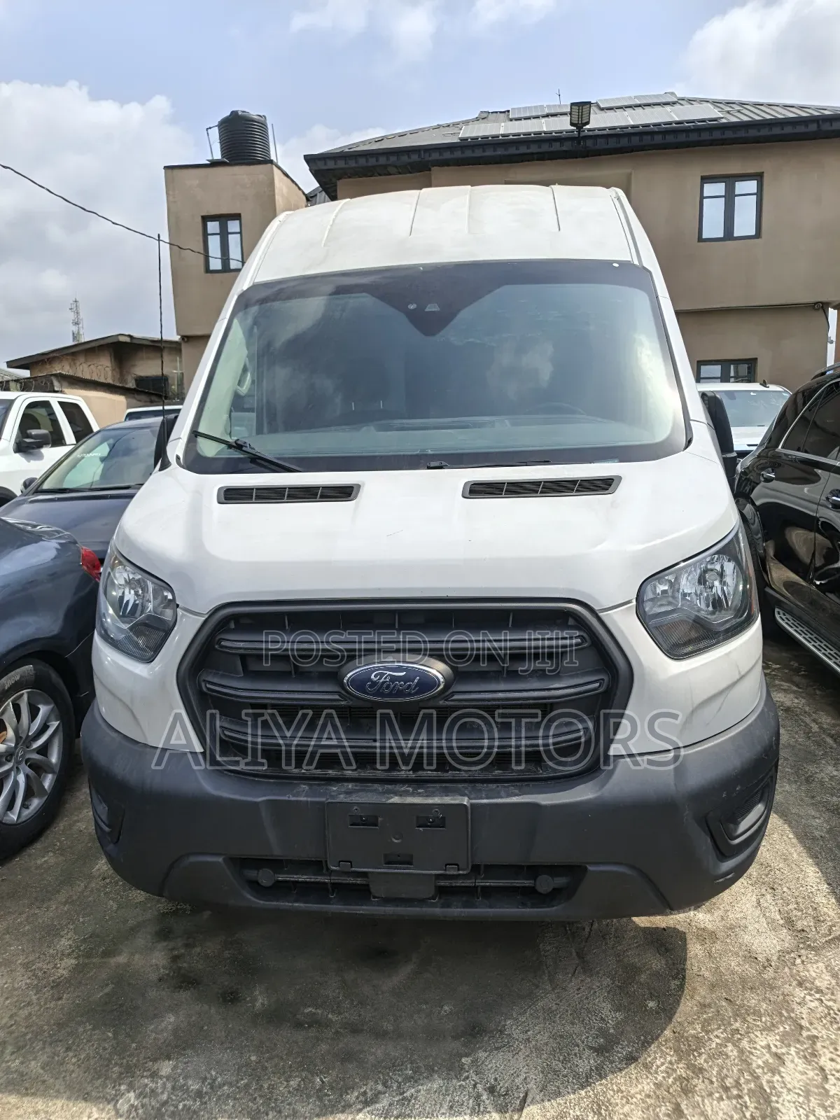 Ford Transit 2021 White
