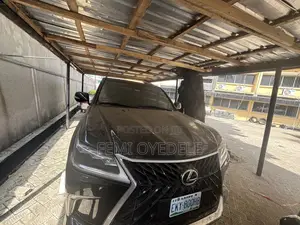 Lexus LX 570 AWD 2017 Black