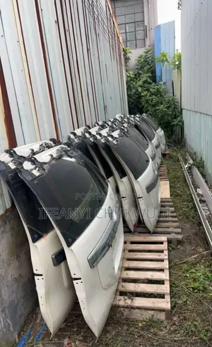 Boot Prado 2018 to 2020