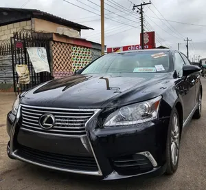 Lexus LS 2015 Black