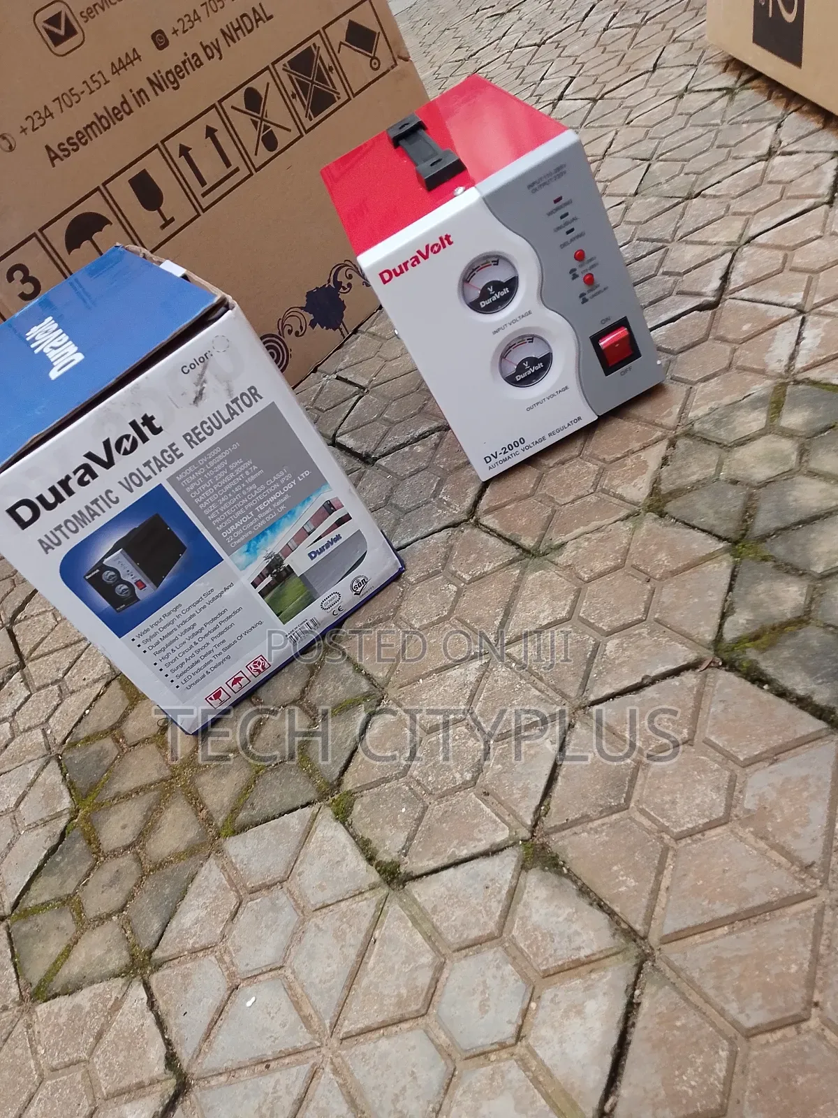 Duravolt Automatic Voltage Regulator Dv-2000 Power Stabilizer