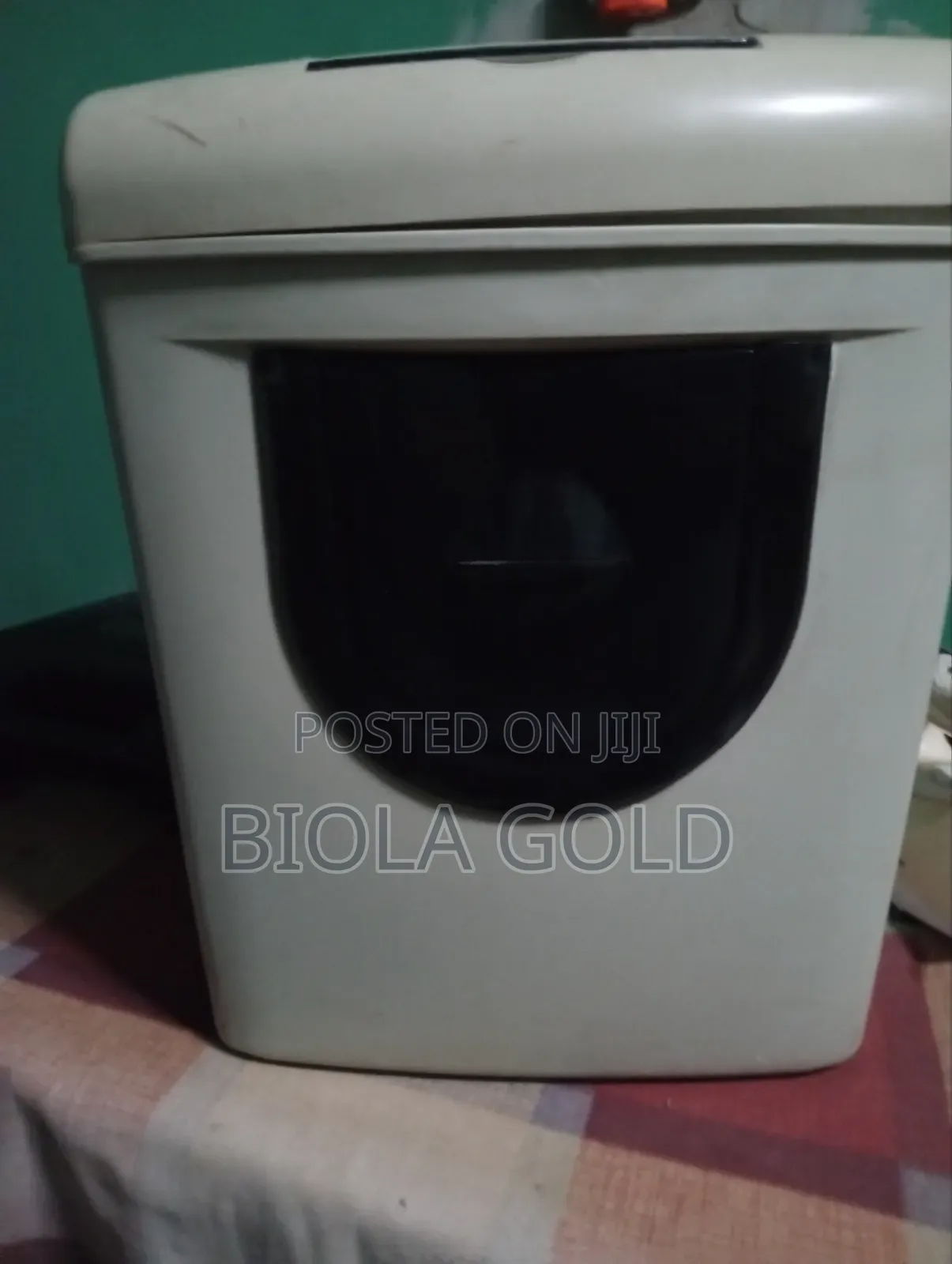 Paper and Cd Shredder
