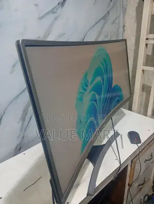 35 Inches Curved Monitor