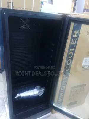 Snowsea Ls 270 Commercial-Grade Upright Refrigerator