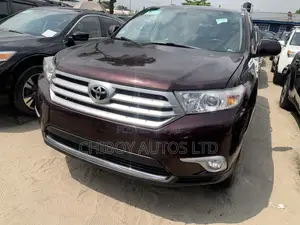 Toyota Highlander 2013 Burgundy