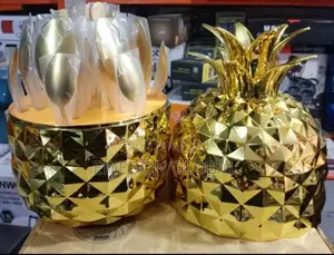 Gold Pineapple-Shaped Cutlery Set