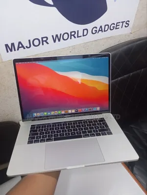 Laptop Apple MacBook Pro 2017 16GB Intel Core I7 SSD 512GB