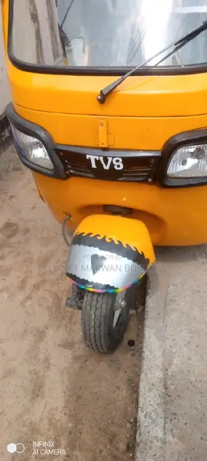 TVS King Deluxe Plus iTouch Start 2024 Yellow