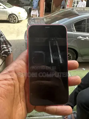 Apple iPhone 11 64 GB Red