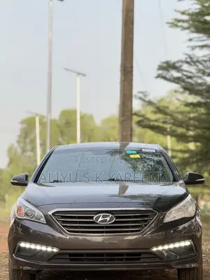 Hyundai Sonata Sport Sedan FWD (2.4L 4cyl 6A) 2017 Brown