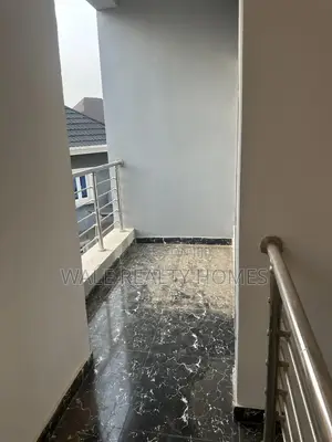 2bdrm Block of Flats in New Engineering, Dawaki for rent