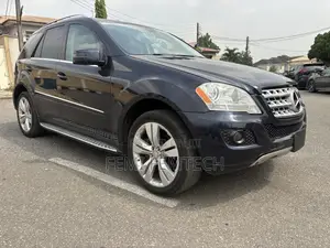 Mercedes-Benz M Class ML 350 4Matic 2011 Blue