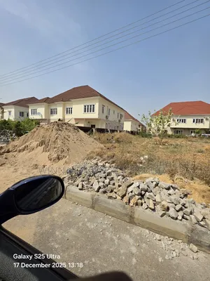 412sqm Plot for Semi Detached Duplex