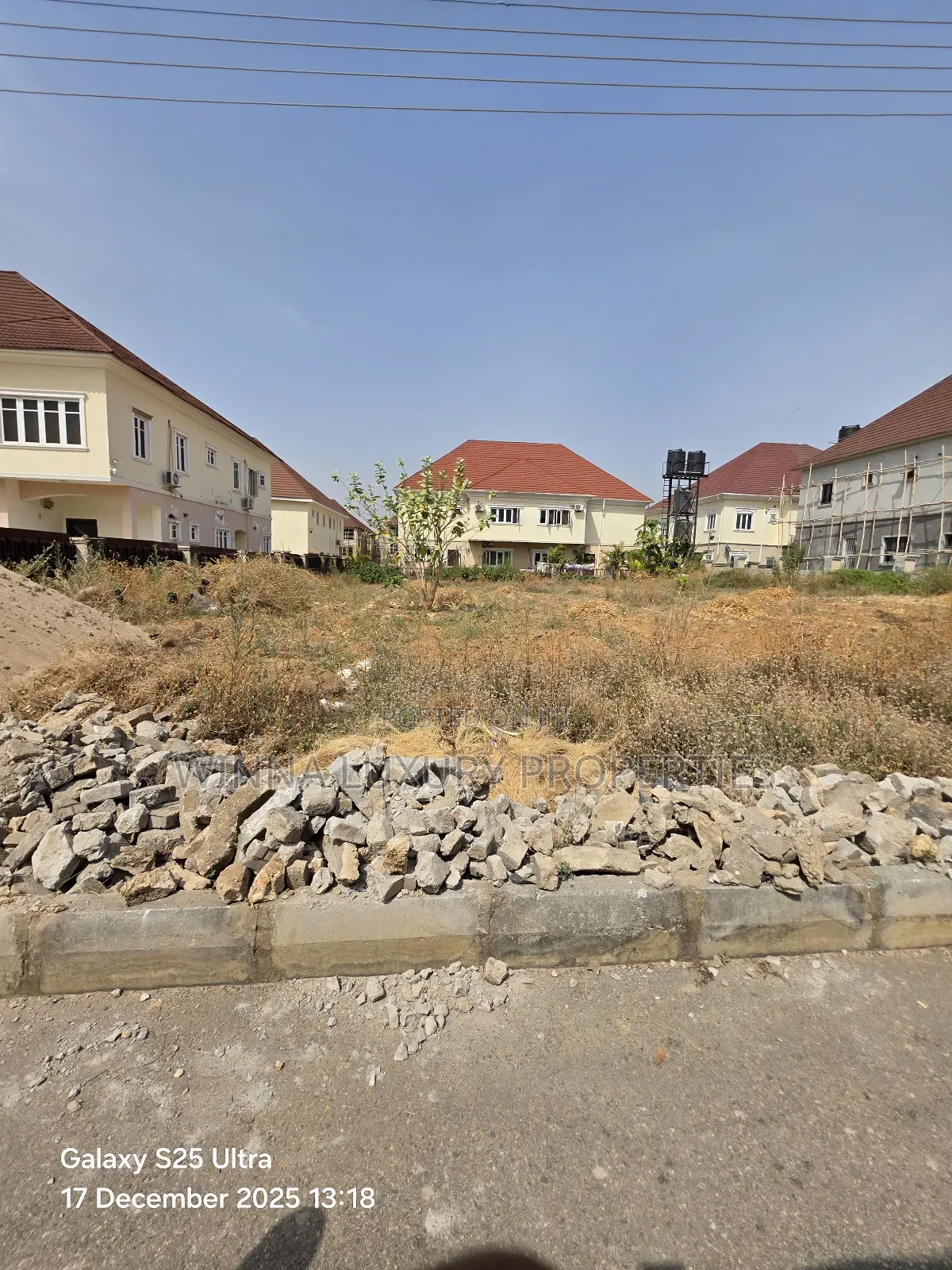 412sqm Plot for Semi Detached Duplex