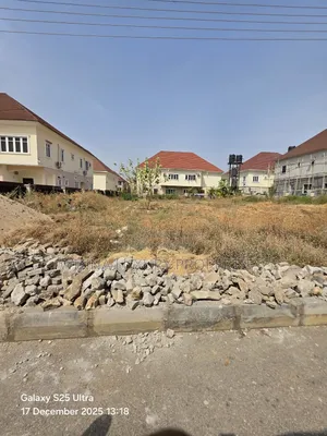 412sqm Plot for Semi Detached Duplex