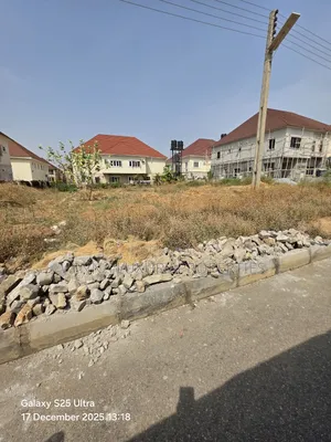 412sqm Plot for Semi Detached Duplex