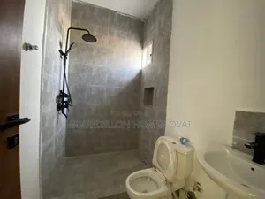2bdrm Apartment in Ikota Lekki Lagos, Ikate for rent