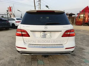 Mercedes-Benz M Class ML350 4MATIC 4dr SUV AWD (3.5L 6cyl 7A) 2014