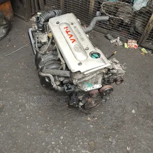 Toyota Highlander Hybrid Engine 4-Cylinder.