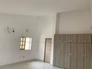 Mini Flat in Lekki Phase 1 for rent