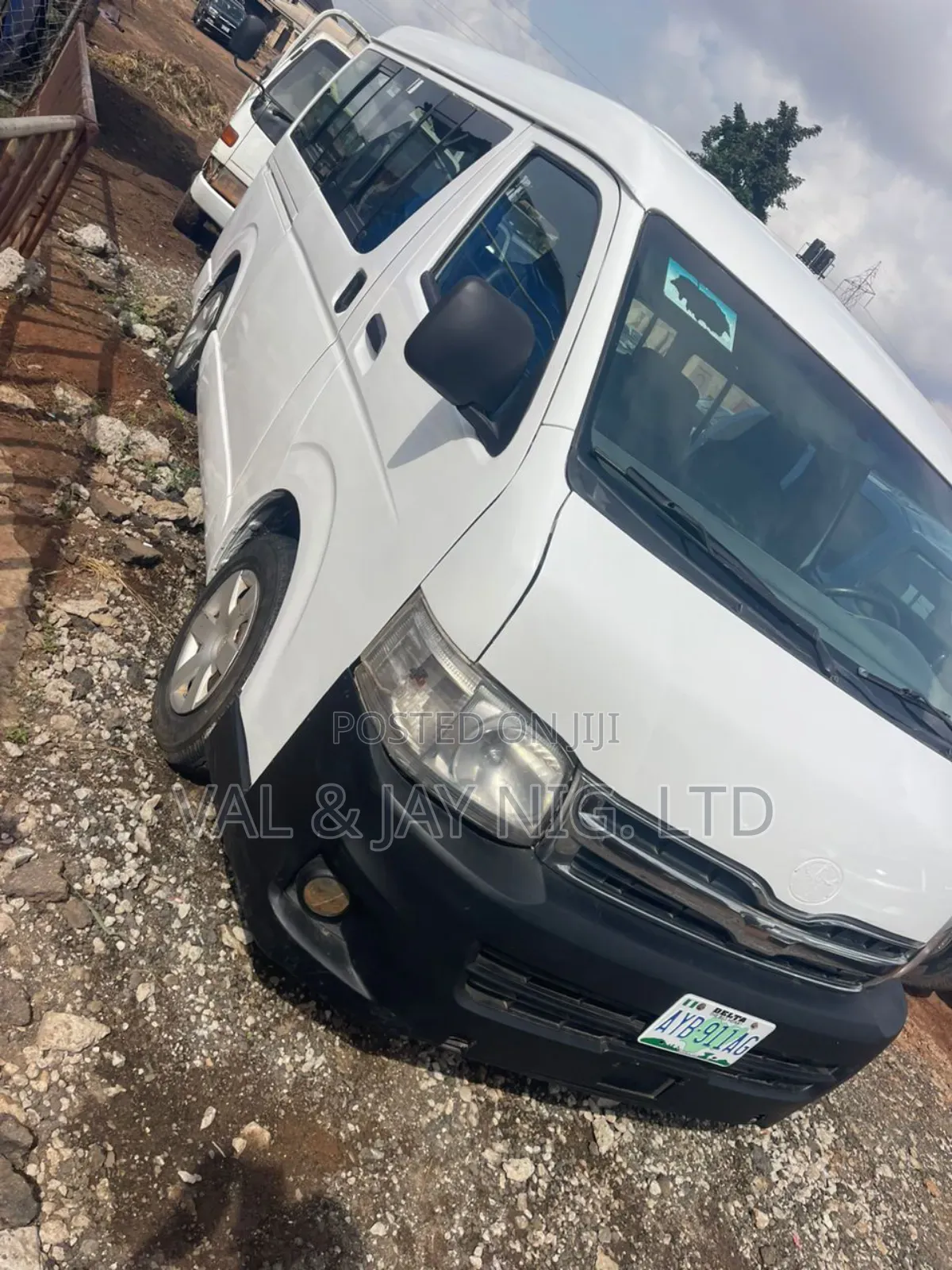 Toyota HiAce 2008 White