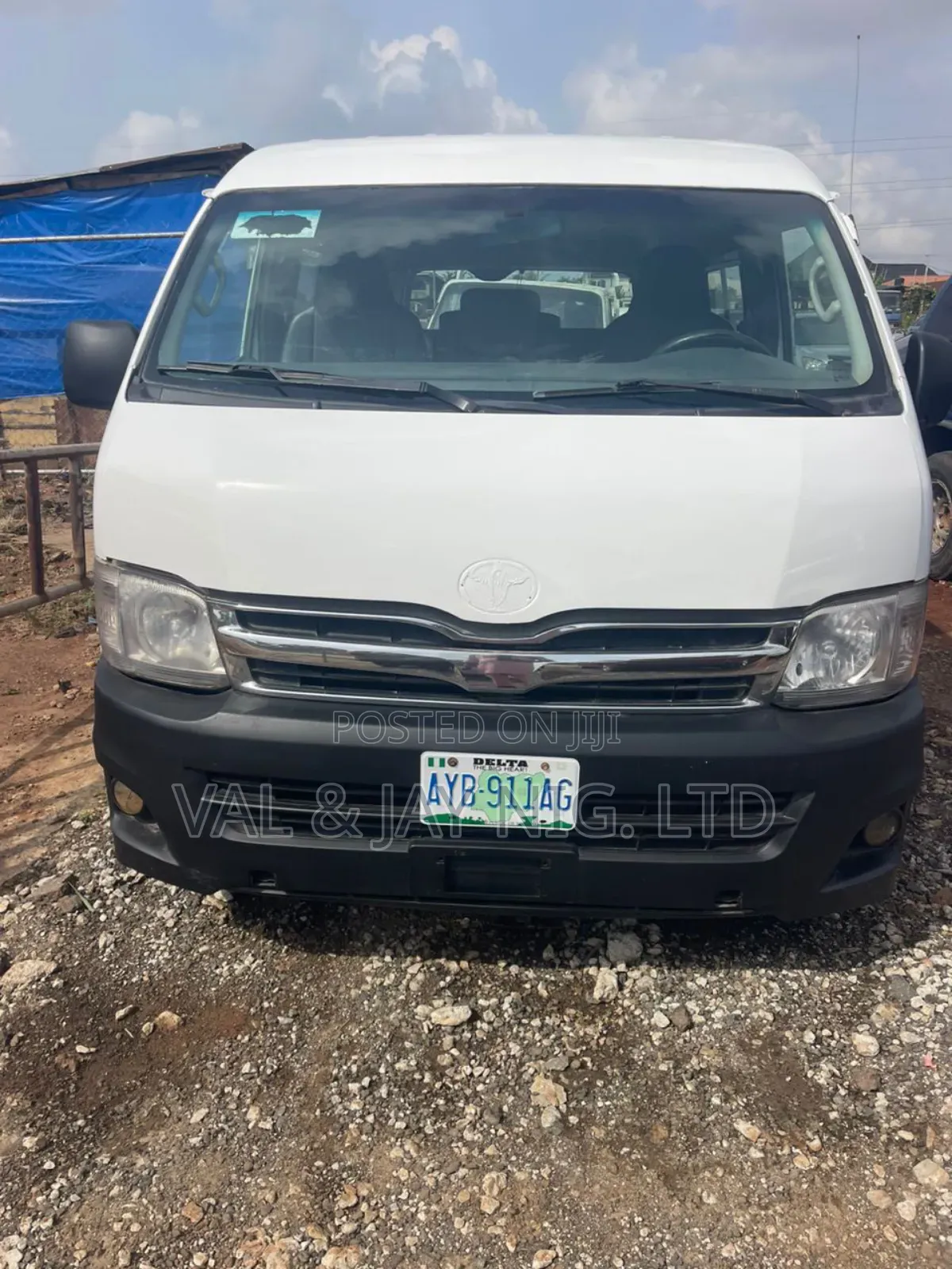 Toyota HiAce 2008 White
