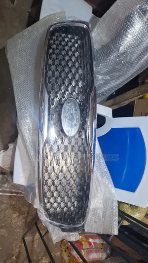 Front Grille Sorento 2016
