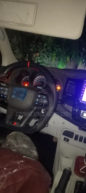 Complete Upgrading Interior for Hilux