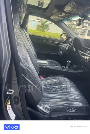 Lexus ES 350 FWD 2014 Gray