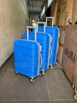 Solid Rubber Set of 3 Traveling Box