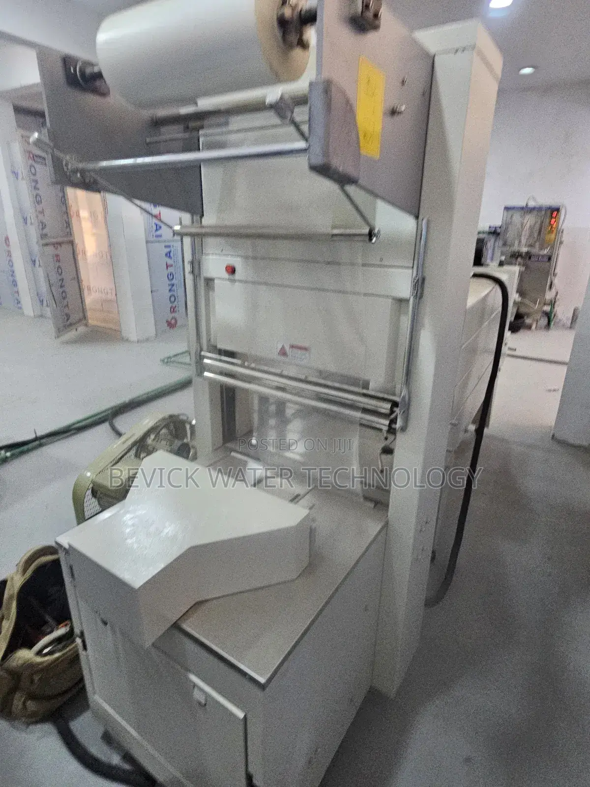 Shrink Wrapper Machine – Improve Packaging Speed