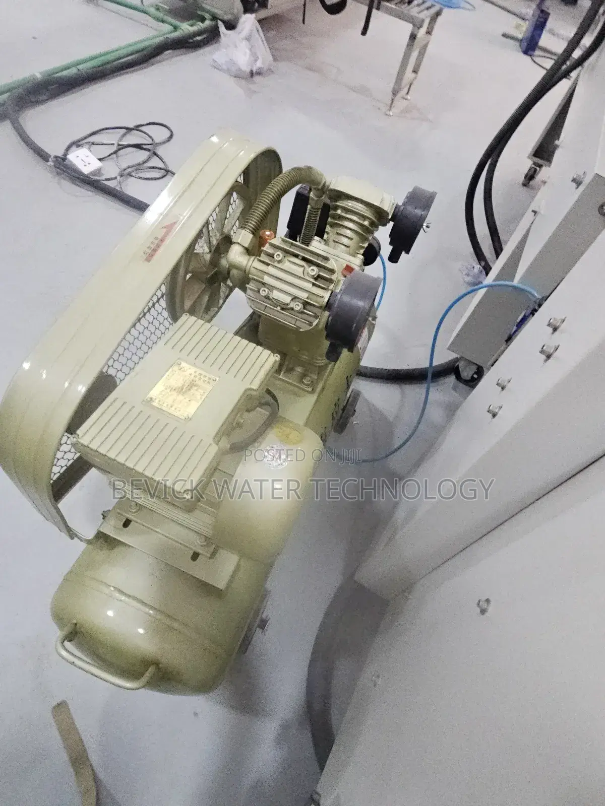 Shrink Wrapper Machine – Improve Packaging Speed