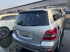 Mercedes-Benz GLK-Class 350 4MATIC 2012 Silver