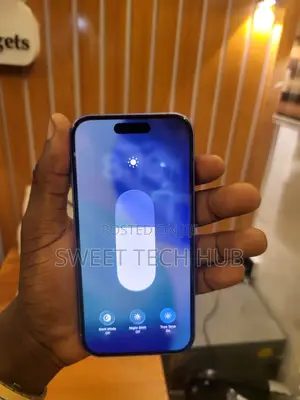 Apple iPhone 16 128 GB Blue