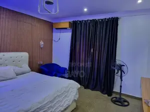 Clean Single Room for Cheap Rate