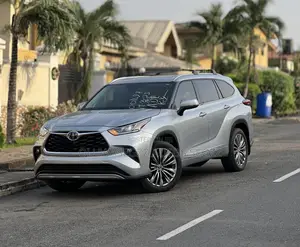 Toyota Highlander Platinum 2021 Silver
