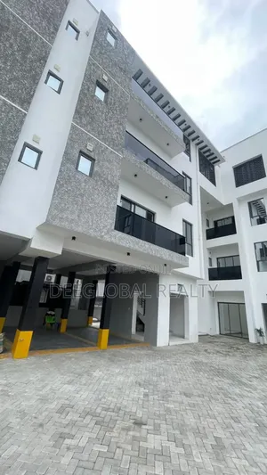 2bdrm Apartment in Lekki Phase 1 for sale