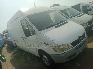Mercedes-Benz Sprinter 2004 White