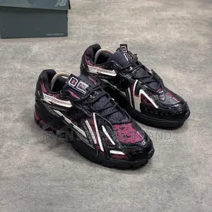 High Quality New Balance 1906a Black Dragon Berry Luxury Sneakers