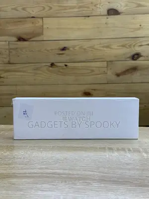 Brand New Apple Series 11 42mm GPS Only (Rose Gold Silver)