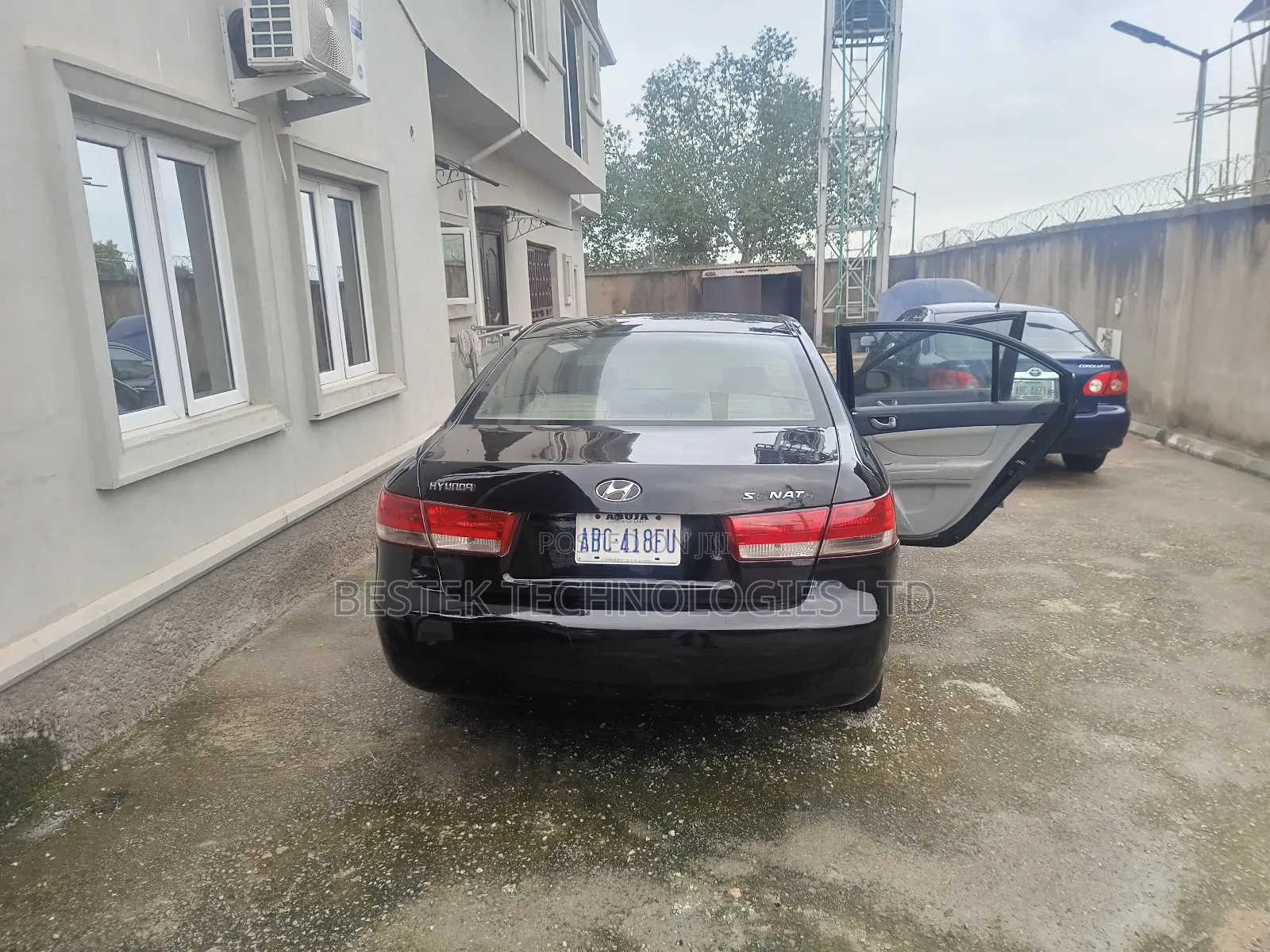 Hyundai Sonata Automatic 2004 Black