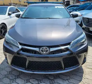 Toyota Camry XSE V6 4dr Sedan (3.5L 6cyl 6A) 2016 Gray